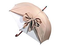 Женские зонты отделывают бантами и рюшами. Источник http://www.market.ru