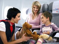 Лететь вместе с ребенком в самолете — одно удовольствие! Источник http://blog.kupibilet.ru