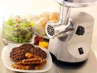 Современная электрическая кухонная мясорубка — функциональная и компактная. Источник http://www.kenwoodmarket.ru