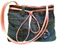 Сумка из старых джинсов — современный аксессуар. Источник http://liveinternet.ru