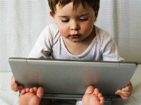 Нужен ли малышу «взрослый» ноутбук? Источник http://krepish.info