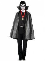 «Вампирский» костюм для Хэллоуина может включать и базовые повседневные вещи. Источник http://www.halloween-kostum.ru