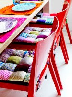 Лоскутная техника позволяет шить не только одеяла, но и другие полезные вещи. Источник http://blogspot.com