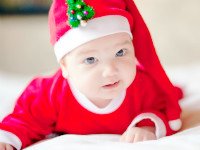 С помощью отдельных элементов одежду малыша можно превратить в праздничный костюм! Источник http://livejournal.com
