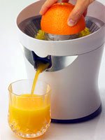 Соковыжималка для цитрусовых с электрическим моторчиком. Источник http://www.healthytraders.com